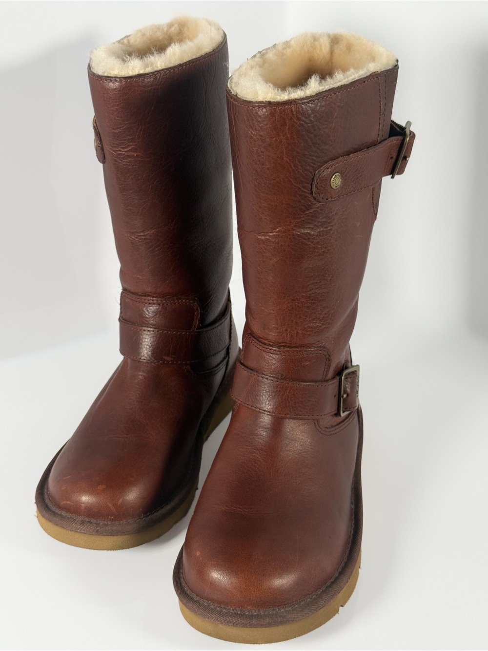 UGG Kensington 3325 Bourbon Brown Leather Tall Buckle Boots Women’s 5